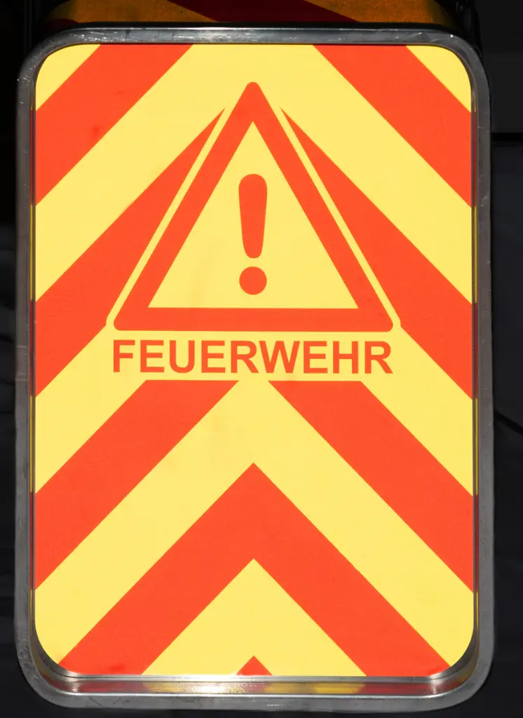 HRG-BOX-7-Verkehrsunfall-Boden.webp