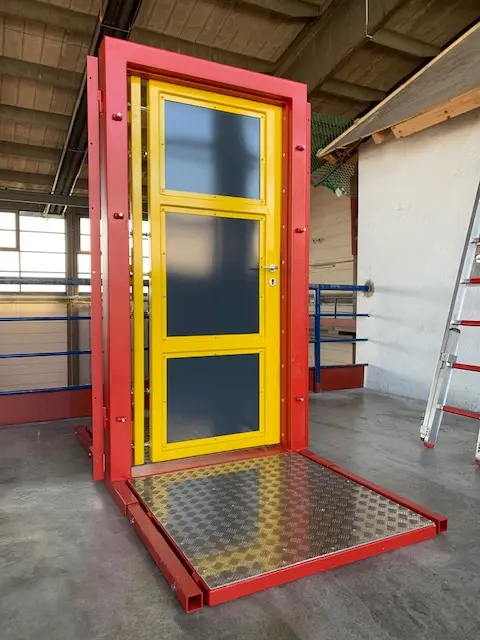 Übungstür "VermiT" zur gewaltsamen Türöffnung